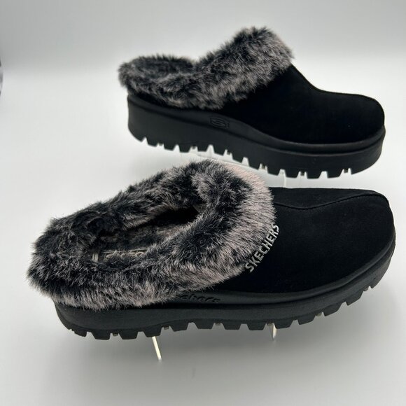 SKECHERS Fortress Jammers Faux Suede Clogs Black 9.5 Heavy Traction Fur Lined - Picture 1 of 13